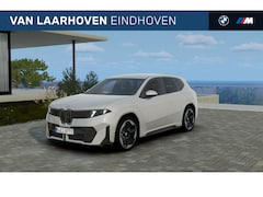 BMW iX3 - 40 eDrive M Sport / Harman Kardon / 3D Head-Up / Stuurverwarming / Getint glas / Parking A