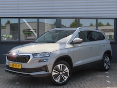 Skoda Karoq - 1.5 TSI ACT Business Edition Plus DSG | trekhaak wegklapbaar | camera | groot navi | stoel