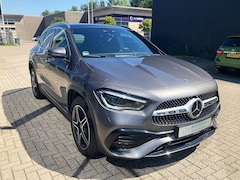 Mercedes-Benz GLA-Klasse - 250 e Business Solution AMG Limited GLA 290e Hybrd  AMG,Pano,Memory,Keyles,360 Camera, Distronic,Multiebeam