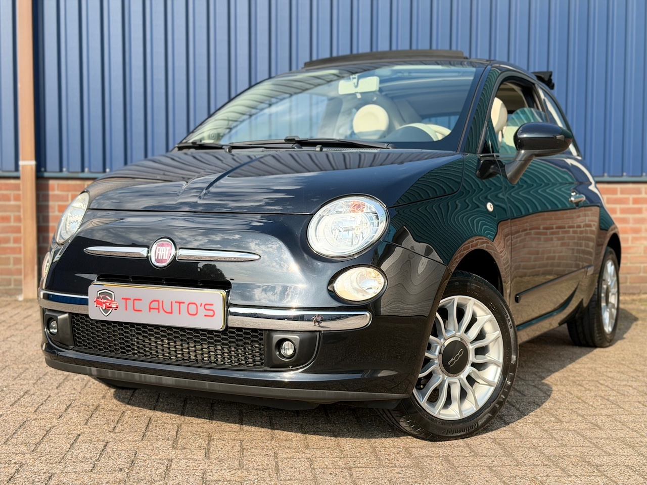 Fiat 500 C - 1.2 Lounge automaat 1e eigenaar 22.000 KM - AutoWereld.nl