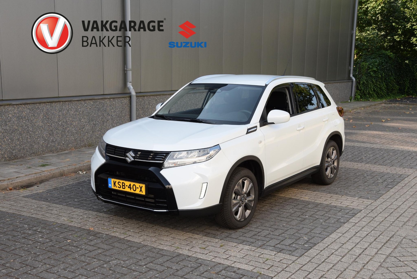 Suzuki Vitara - 1.4 Boosterjet Smart Hybrid Select | all season | apple carplay/android | navigatie | - AutoWereld.nl