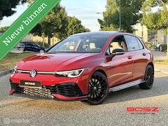 Volkswagen Golf - 8 2.0 TSI GTI CLUBSPORT PANO HDUP AKRA VOL