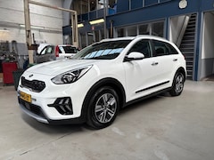 Kia Niro - 1.6 GDi Hybrid 141pk DCT6 DynamicLine | Trekhaak | Apple carplay / Android auto | Camera |