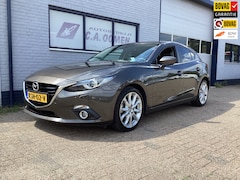 Mazda 3 - 3 2.0 TS+ 5 drs 18 incl lm crc ecc head up display prijs incl rijklaarmaken en garantie