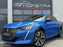 Peugeot 208 - 1.2 PureTech GT Camera CarPlay Sfeerverl Distr-riem-vv
