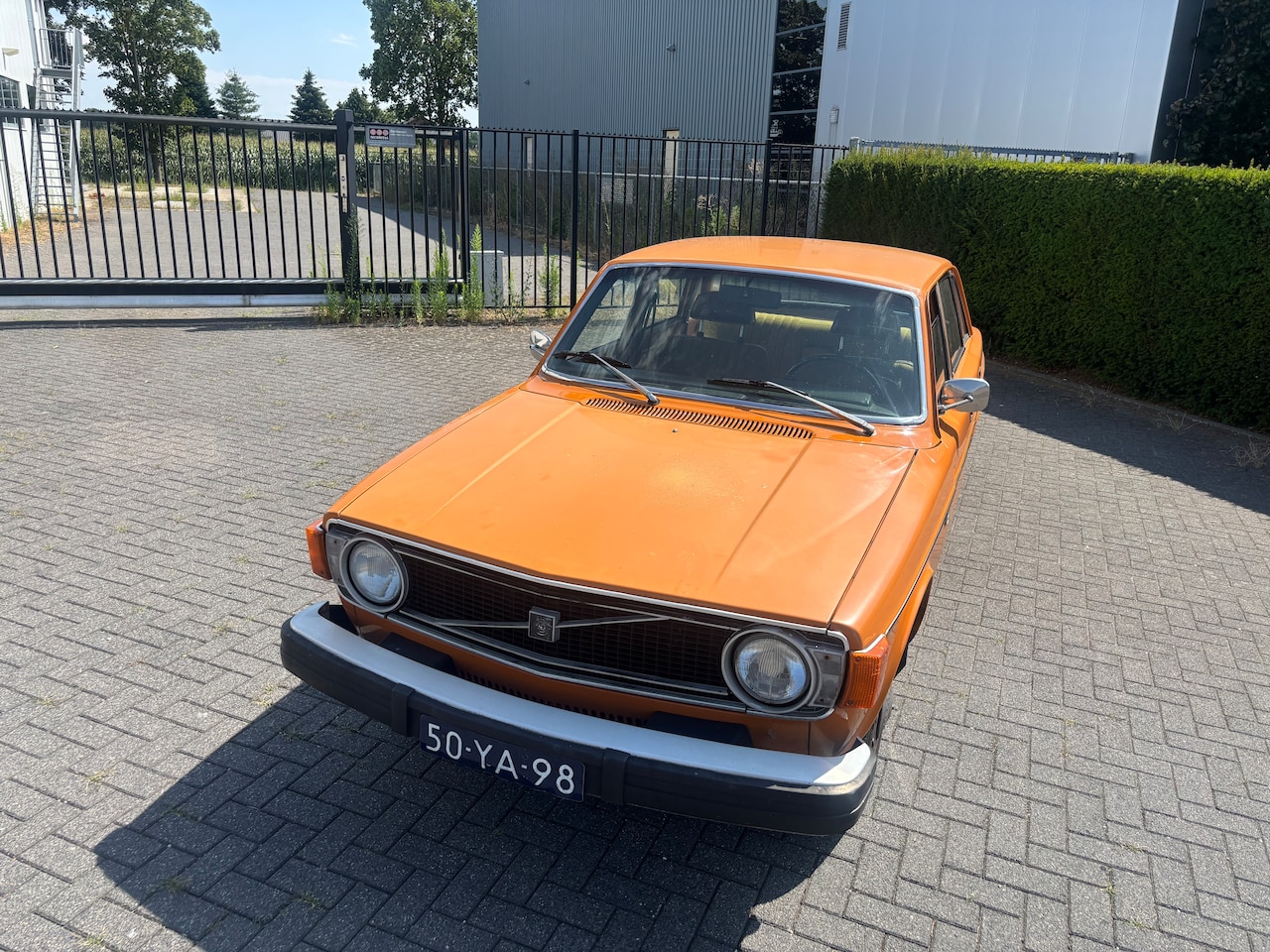 Volvo 144 - de Luxe Automaat B20 op lpg - AutoWereld.nl