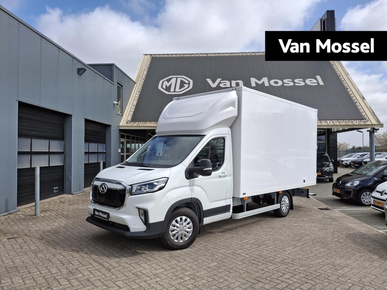 Maxus eDeliver 9 - L3 65 kWh CityBoX | Openslaande Deuren | Eco Light Opbouw | 24 maanden garantie! | OUTLET - AutoWereld.nl