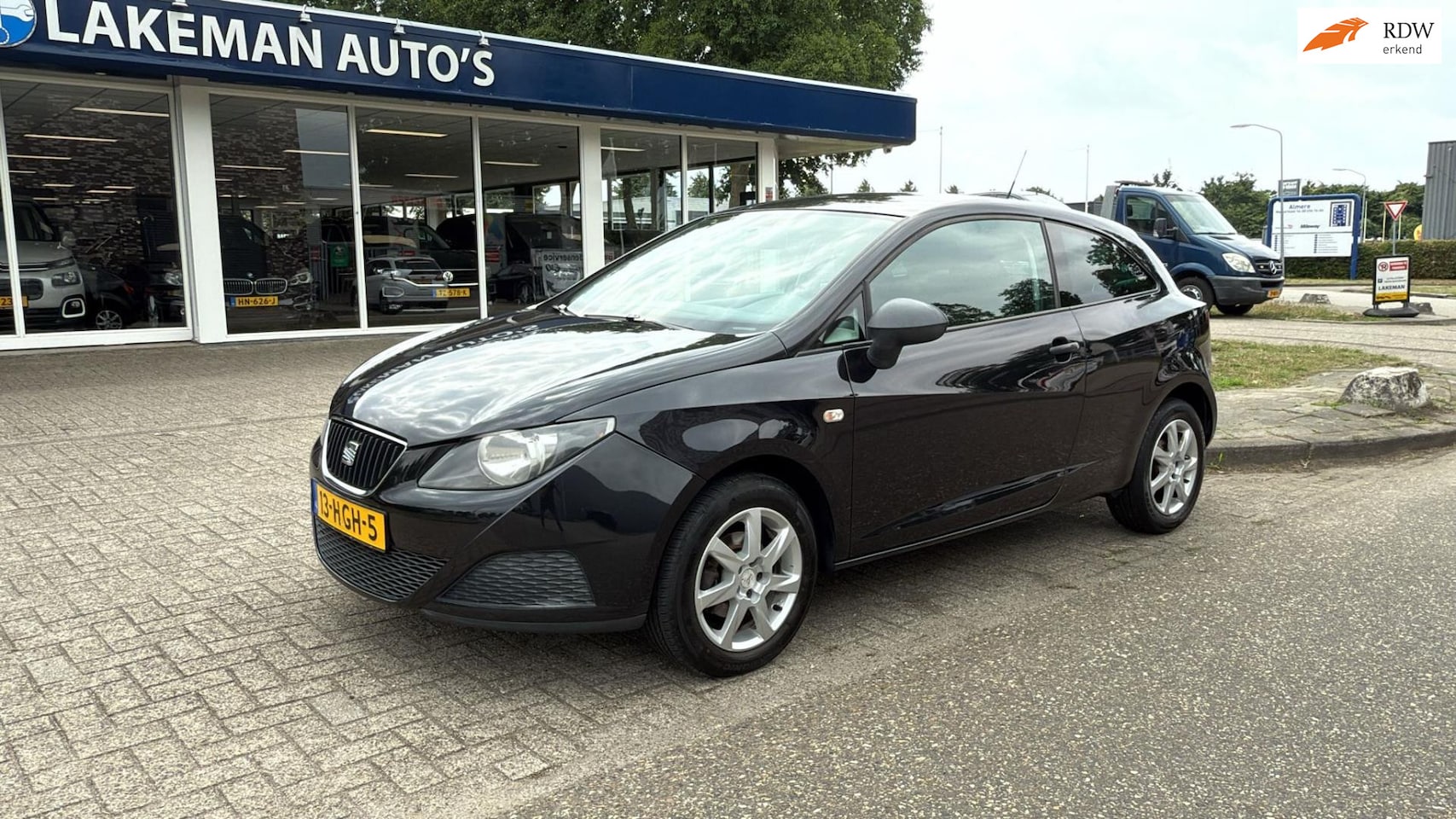 SEAT Ibiza SC - 1.6 Reference Blackline Huurkoop Inruil APK Garantie - AutoWereld.nl