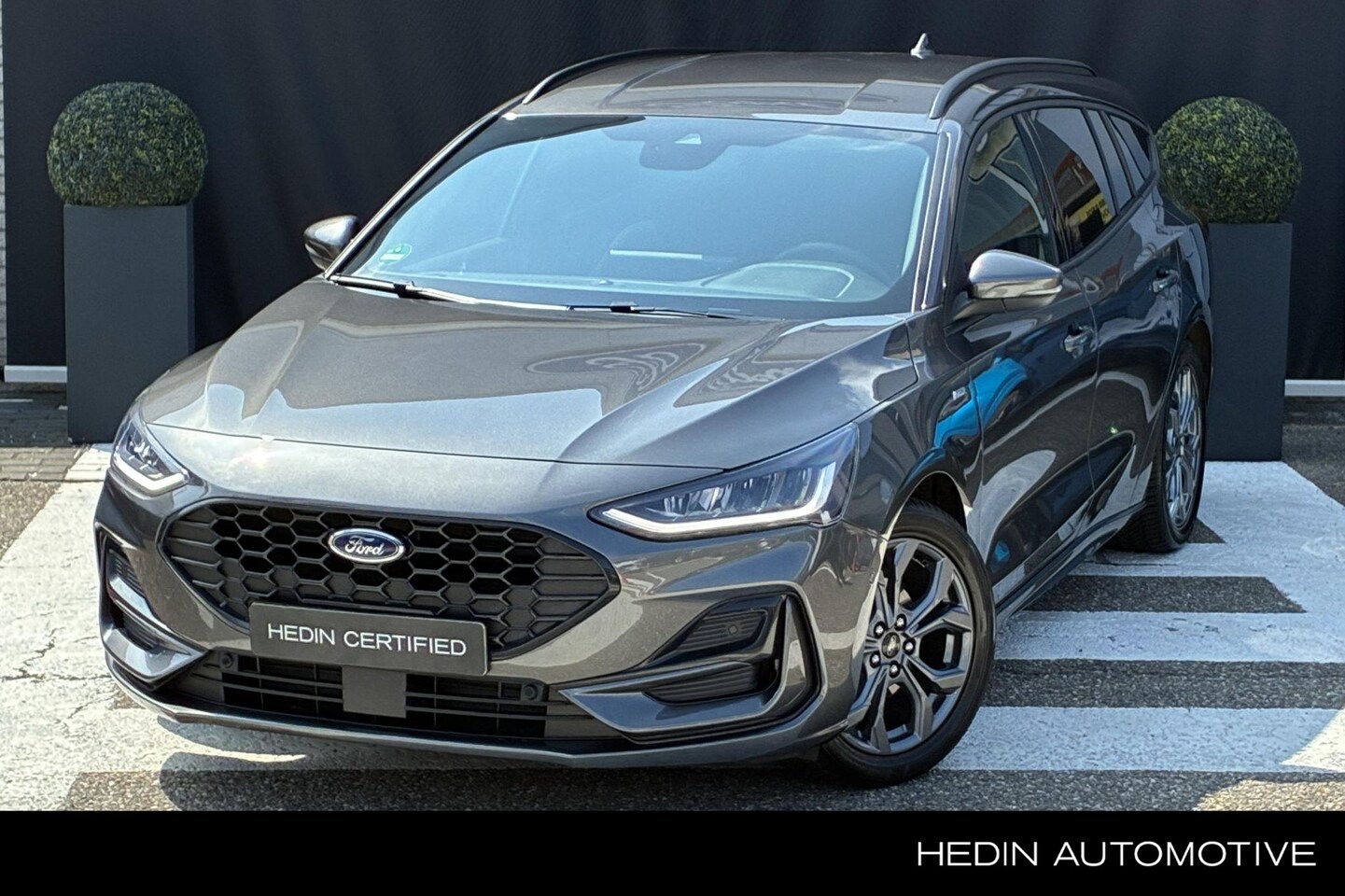 Ford Focus Wagon - 1.0 EcoBoost Hybrid ST Line 1.0 EcoBoost Hybrid ST Line - AutoWereld.nl
