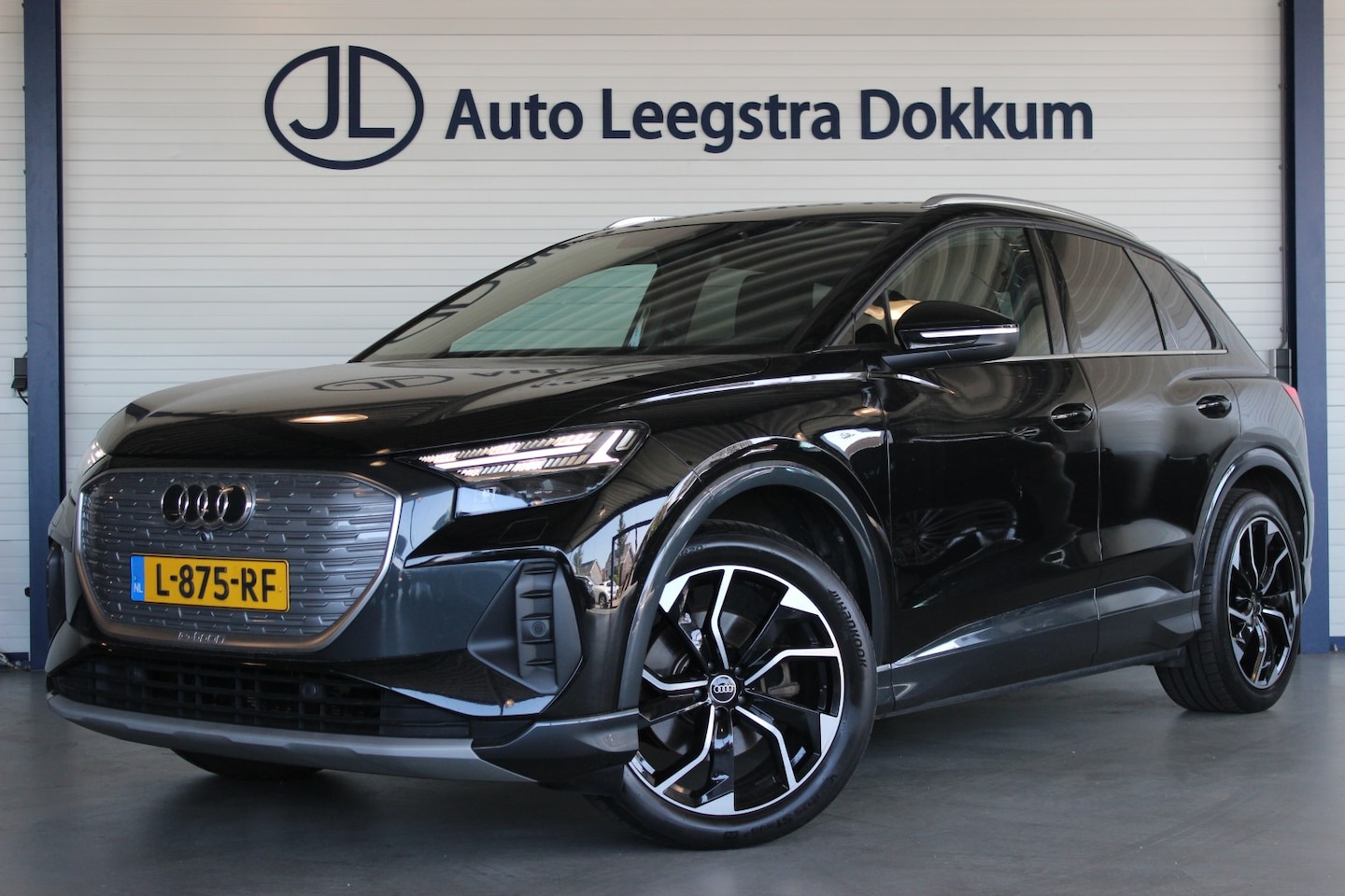 Audi Q4 e-tron - 35 Launch edition Advanced 55 kWh Carplay | Stoelverw. | Pricavy glass | LED Matrix | Spor - AutoWereld.nl
