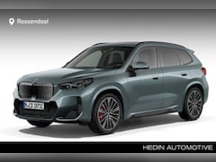 BMW iX1 - eDrive20 67 kWh M-Sport Pro | Driving Assistant Plus | Head up | Panoramadak | Trekhaak |