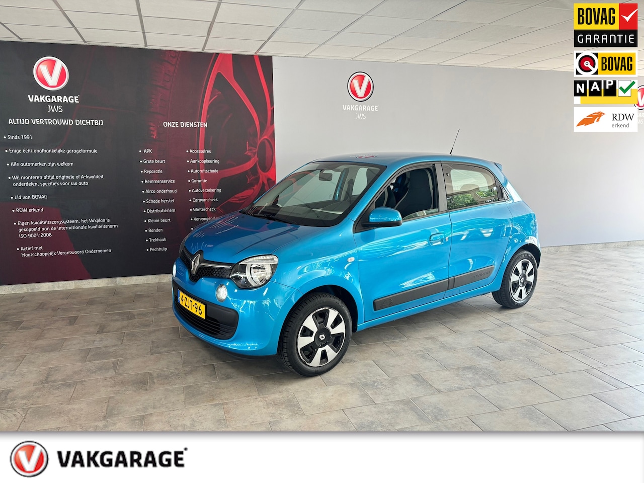 Renault Twingo - 1.0 SCe Expression incl. afl. beurt en garantie. - AutoWereld.nl