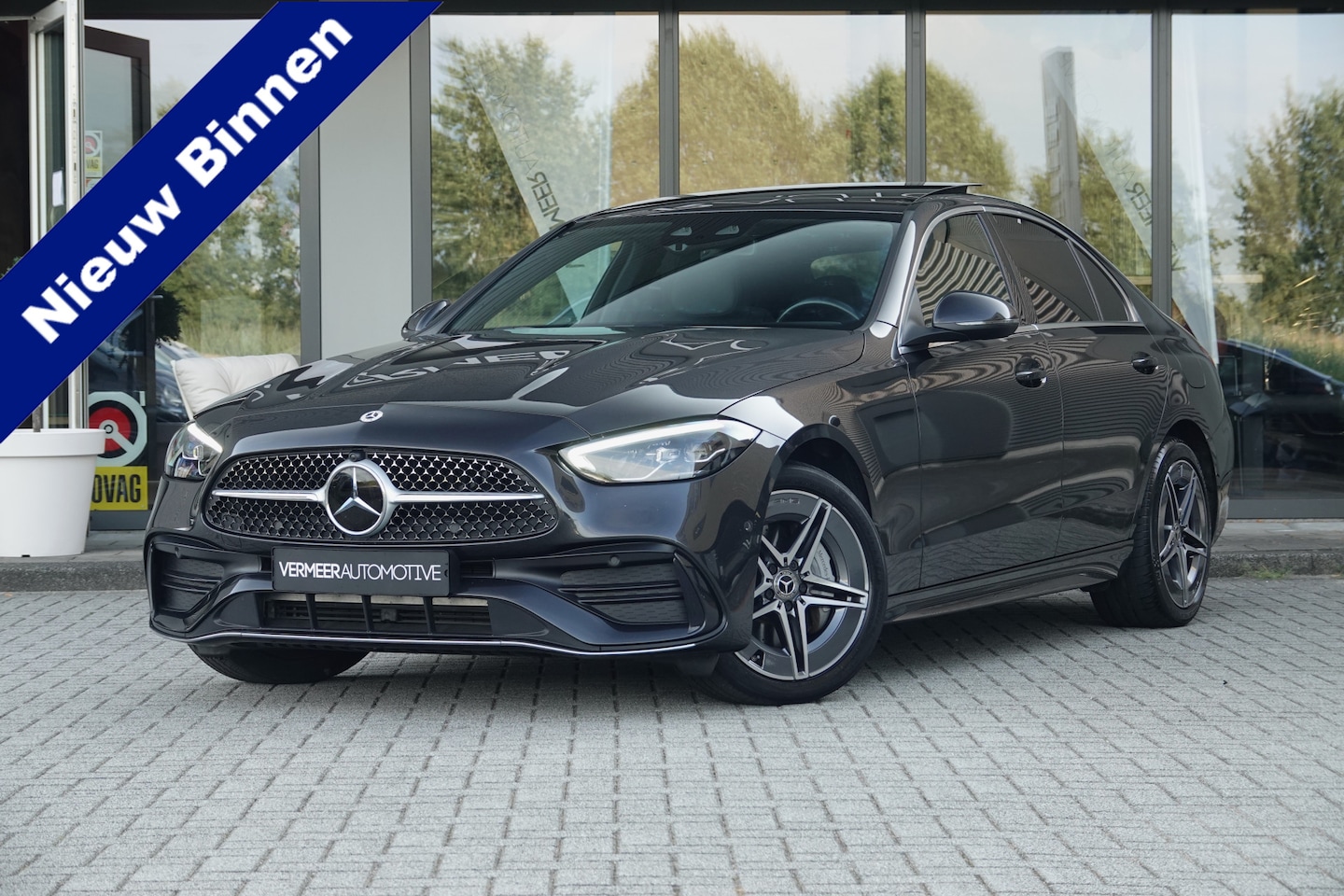 Mercedes-Benz C-klasse - 300 e AMG Line | Panoramadak | Trekhaak | NAP | - AutoWereld.nl