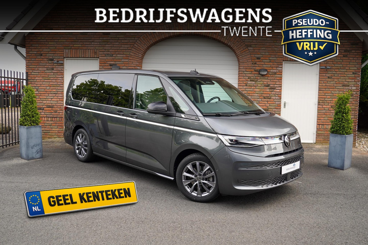 Volkswagen Multivan - 1.5 e-hybrid Style L2 4-Motion LEDER - DCC - PANO DCC Leder Trekhaak Area view - AutoWereld.nl