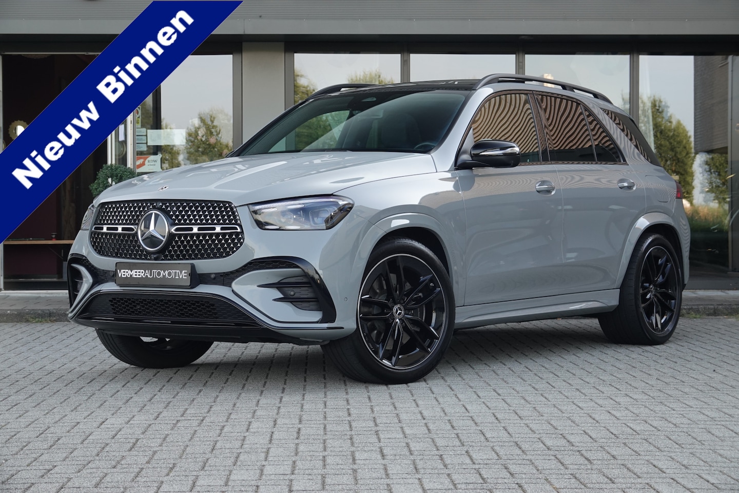 Mercedes-Benz GLE-Klasse - 400 e 4MATIC AMG Line Premium Plus Panoramadak | Trekhaak | Nieuwstaat | - AutoWereld.nl