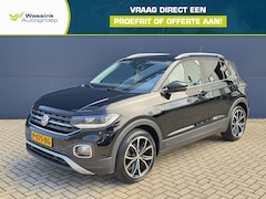 Volkswagen T-Cross - 1.5 TSI Style Automaat | Climate Control | Trekhaak | All Season Banden | Apple Carplay |