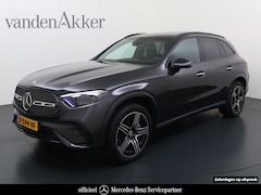 Mercedes-Benz GLC-klasse - 300e AMG // Panorama dak // Trekhaak // Burmester // Headup // Memory Stoelen // Distronic