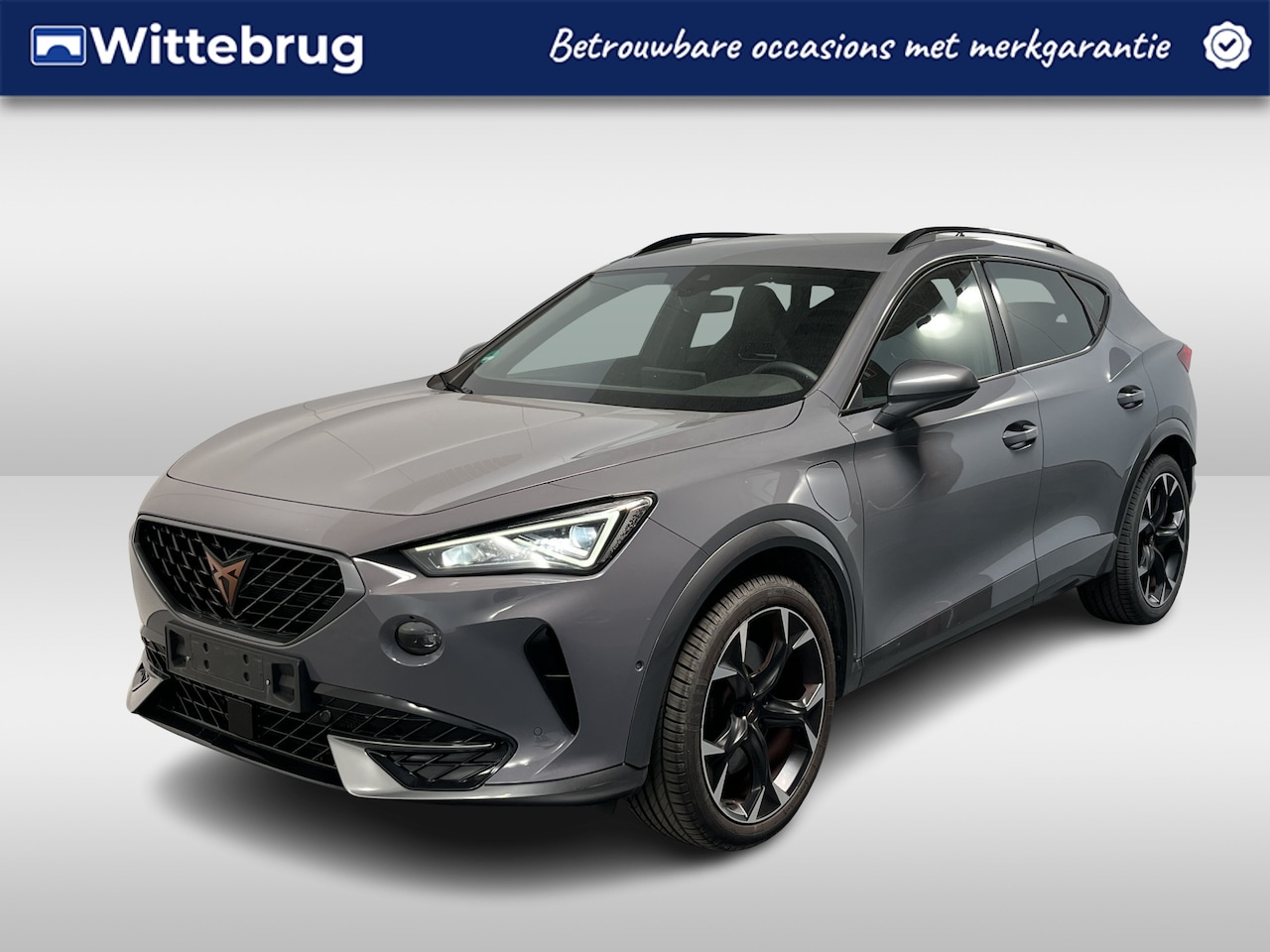 CUPRA Formentor - 1.4 e-Hybrid VZ Performance / AUTOMAAT/ 245 PK/ TREKHAAK/ CAMERA/ PARK. SENSOREN/ MEMORY S - AutoWereld.nl