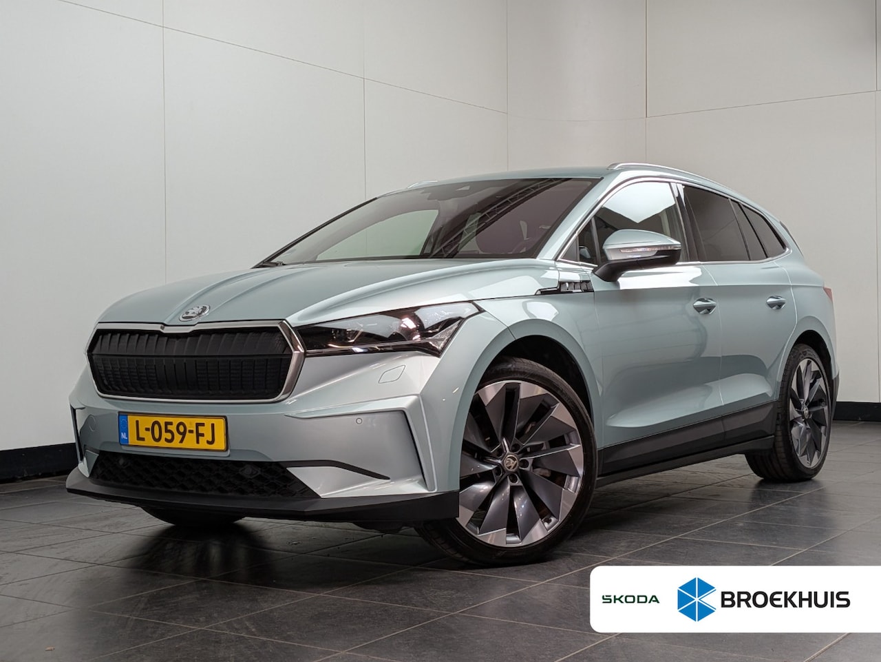 Skoda Enyaq iV - 80KWH First Edition 204PK | TREKHAAK | MEMORY | CAMERA | STOEL+STUURVERW. | APP. CONNECT | - AutoWereld.nl