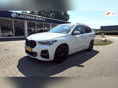 BMW X1 - SDrive18i High Executive M Sport Navi Xenon Alcantara Whiteline Inruil Huurkoop Garantie