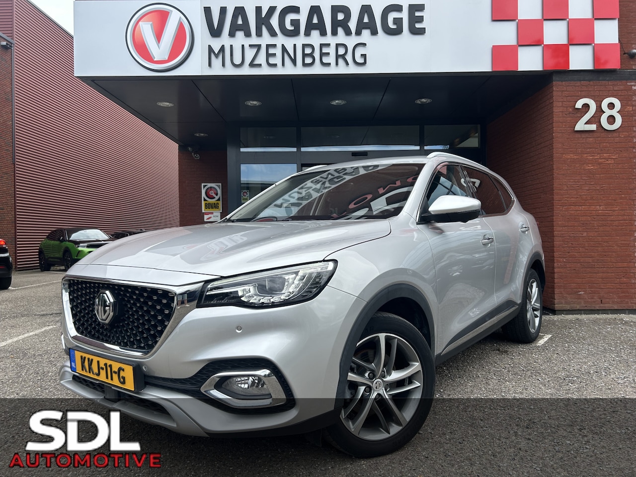 MG EHS - 1.5 TGDI Luxury // SCHUIF-KANTELDAK // 360 CAMERA // ADAPT. CRUISE // ELEK.STOELEN+KLEP // - AutoWereld.nl