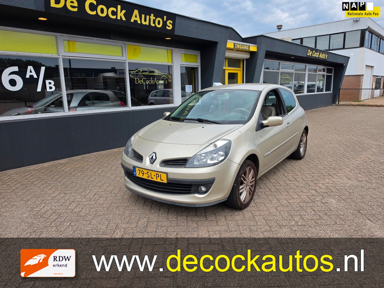 Renault Clio - 1.6-16V Initiale/LEDER/AIRCO/TREKHAAK - AutoWereld.nl
