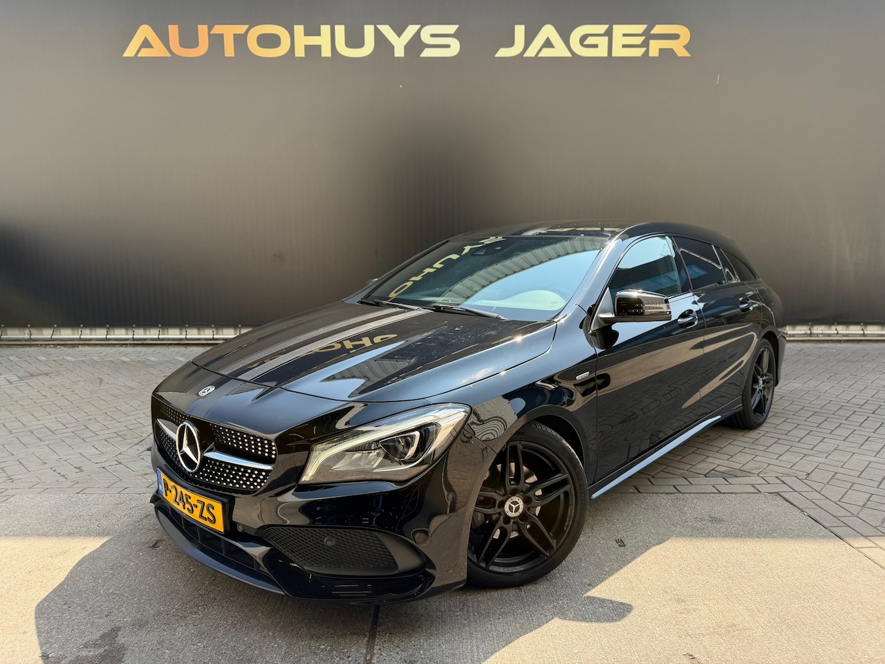 Mercedes-Benz CLA-klasse Shooting Brake - 180 Business Solution AMG Edition Camera - AutoWereld.nl