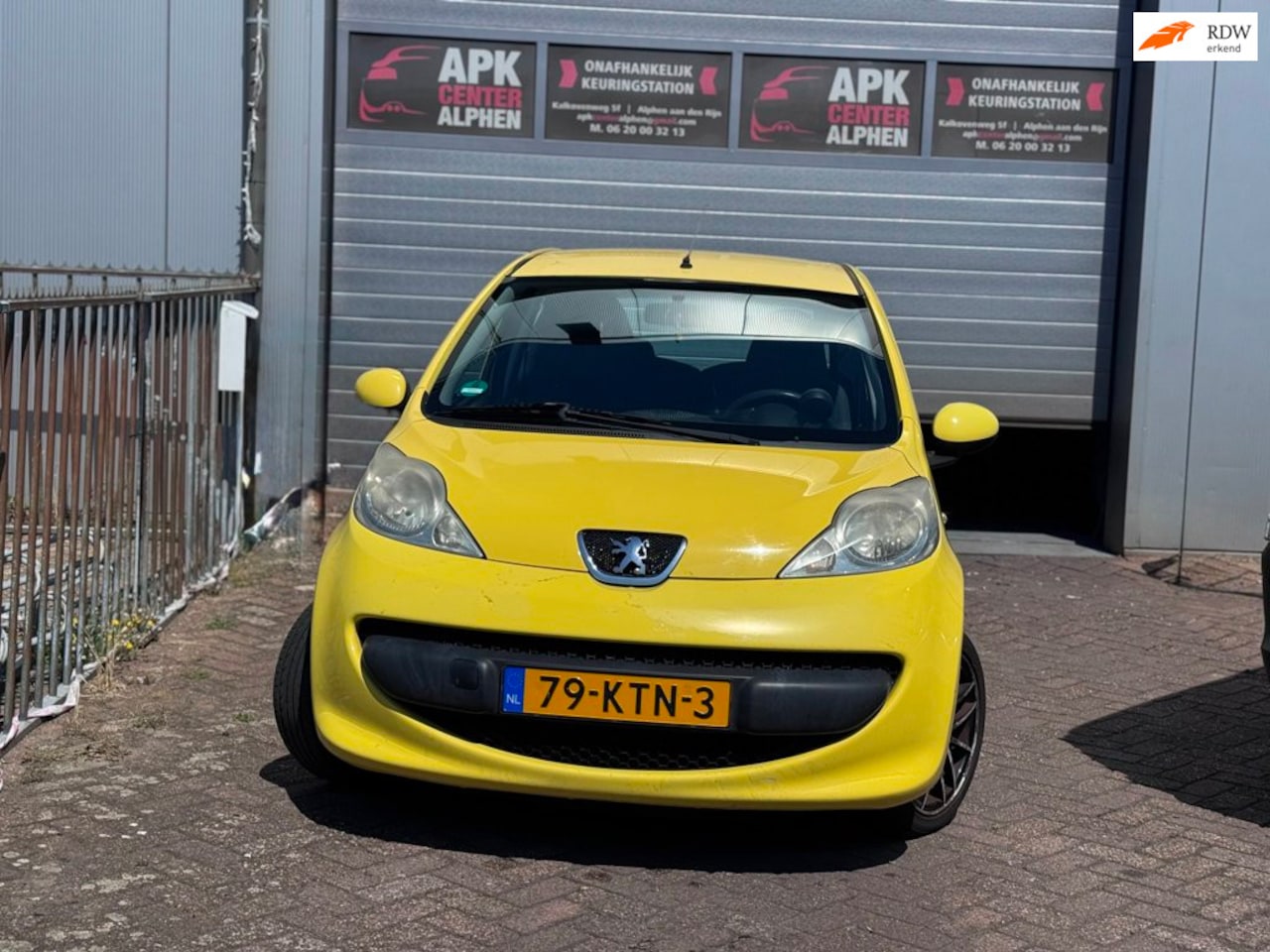 Peugeot 107 - 1.0-12V XR 1.0-12V XR - AutoWereld.nl