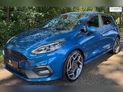 Ford Fiesta - 1.5 EcoBoost ST-3 PERFORMANCE LAUNCHE CONTROL RECARO B&O MAXTON MILLTEK
