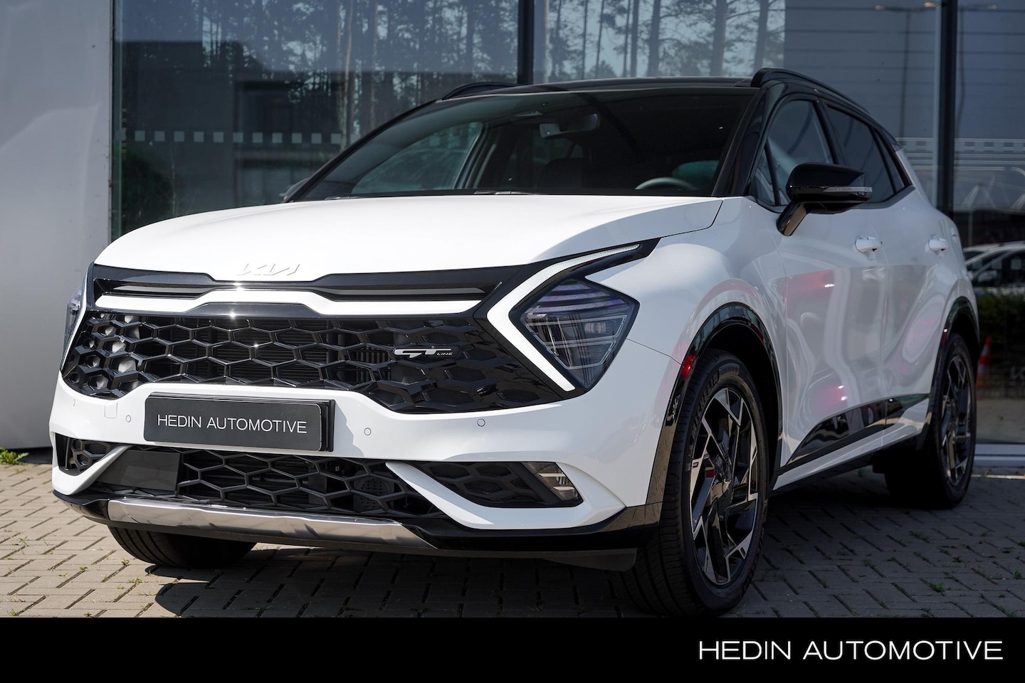 Kia Sportage - Plug-in Hybrid PHEV AWD GT-Line | LED Matrix | Panorama schuifdak | Suede | Navigatie | 65 - AutoWereld.nl