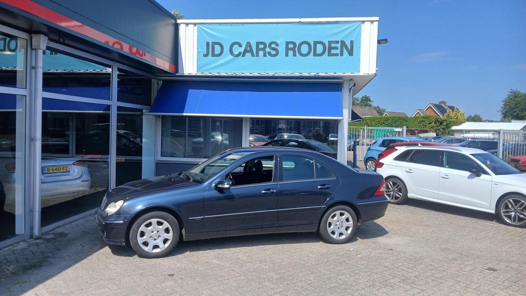 Mercedes-Benz C-klasse - 200 K. Elegance! Luxe! Goed! Koopje! - AutoWereld.nl