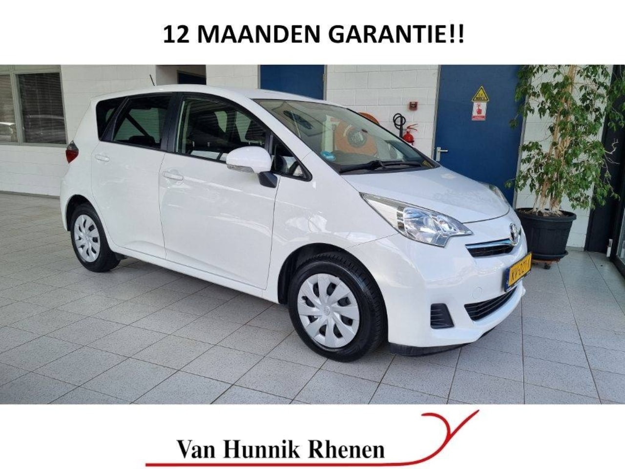 Toyota Verso S - 1.3 VVT-i Comf. Plus | Automaat | - AutoWereld.nl