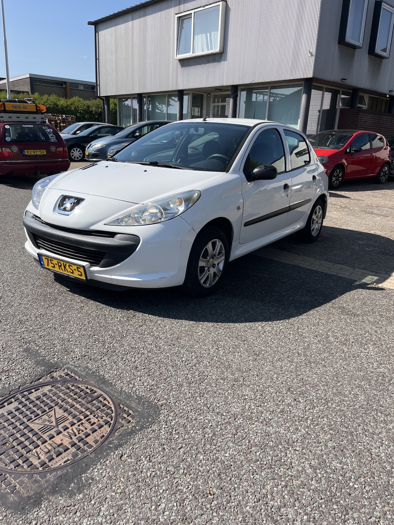 Peugeot 206 - 1.1 XR 5 Deurs. Apk 14-01-2027 Perfect rijdende 206+ met hier en daar wat parkeer schade's - AutoWereld.nl