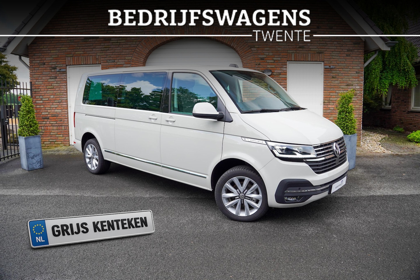 Volkswagen Transporter Caravelle - T6.1 150PK DSG L2H1 DUB/CAB ACC LED NAVI Volkswagen Transporter 2.0 TDI L2H1 32 DC - AutoWereld.nl