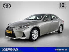 Lexus IS - 300h Hybrid | Navigatie | PDC | Halfleder | Dealer onderhouden |