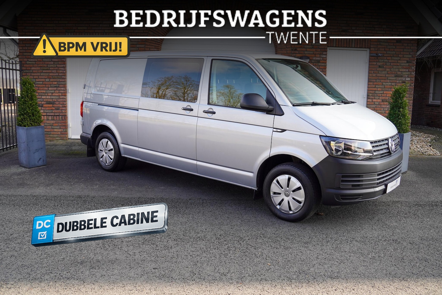 Volkswagen Transporter - T6 150PK DSG L2H1 DUB/CAB Trekhaak 6-Zits - AutoWereld.nl