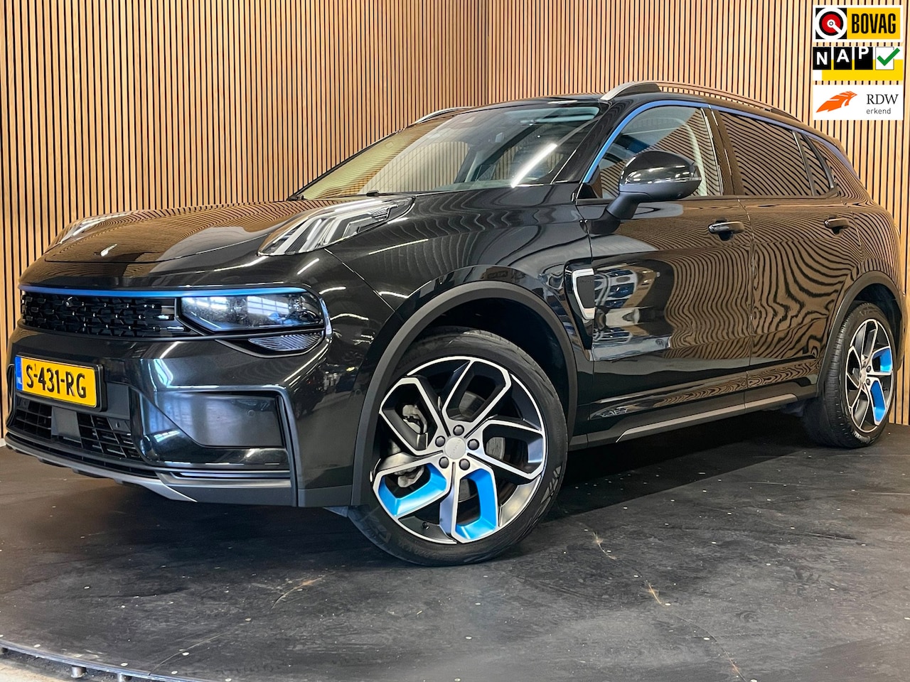 Lynk & Co 01 - 1.5|PHEV|NAP|NL-AUTO|PANO|ACC|360+V+A CAMERA|ANDROID/CARPLAY|STOELVERW|INFINITY AUDIO|MEMO - AutoWereld.nl