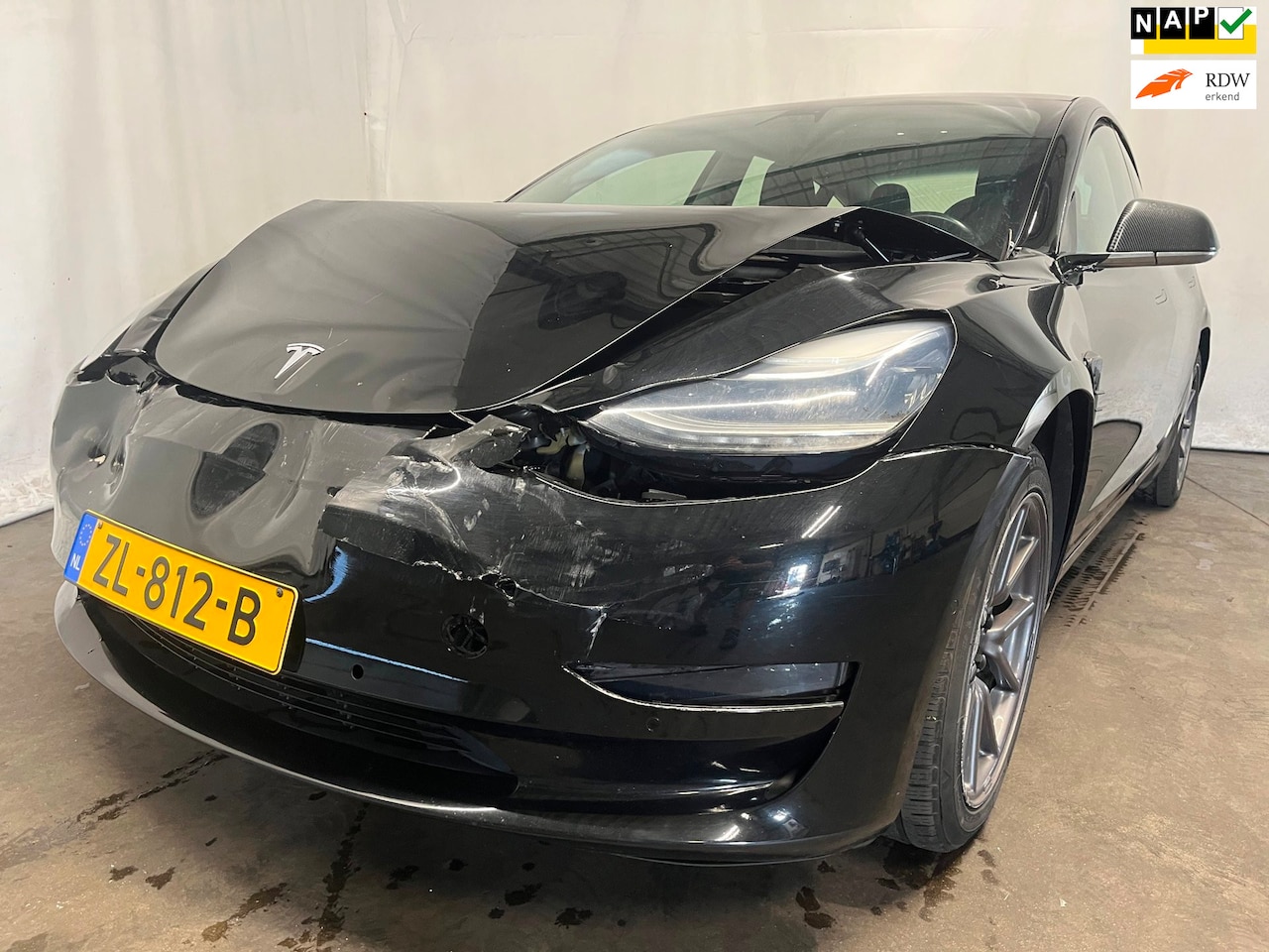 Tesla Model 3 - Long Range RWD 75 kWh - Frontschade - AutoWereld.nl