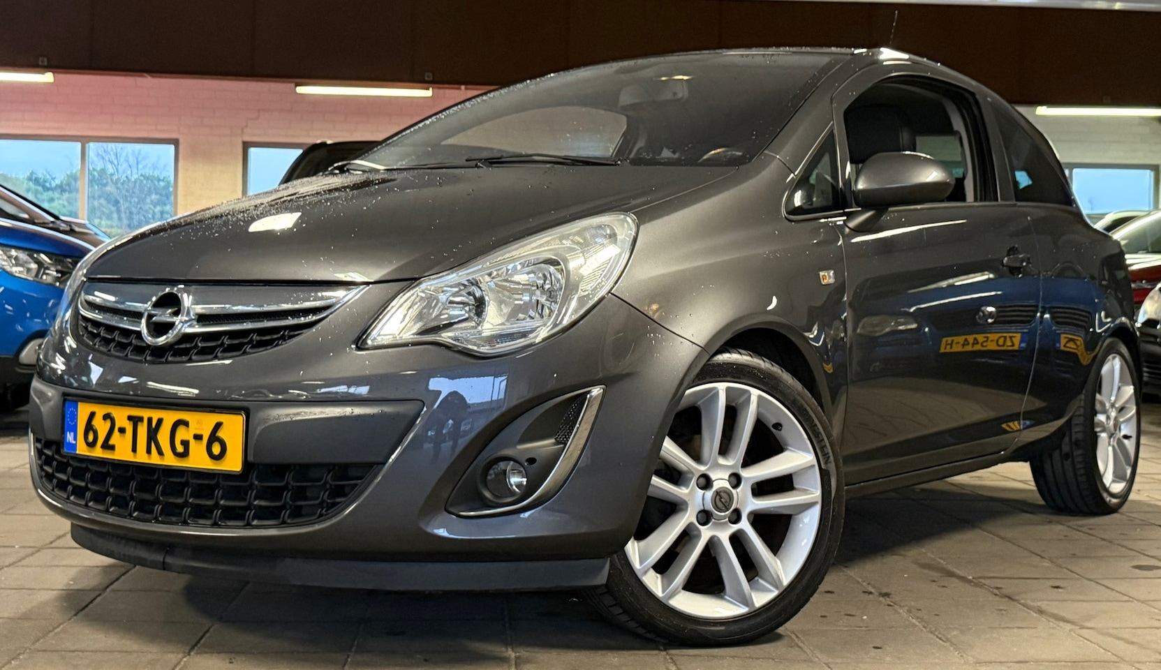 Opel Corsa - 1.3 CDTi EcoFlex S/S Cosmo|NAP|NweAPK|1eEig|Airco|Cruise|Navigatie| - AutoWereld.nl