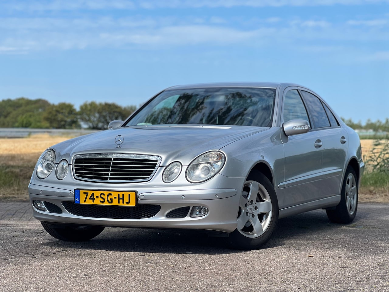 Mercedes-Benz E-klasse - 200 K. Classic Automaat - AutoWereld.nl