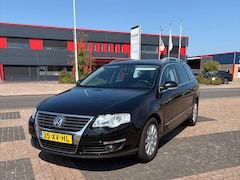 Volkswagen Passat Variant - 2.0 FSI Comfortline Business