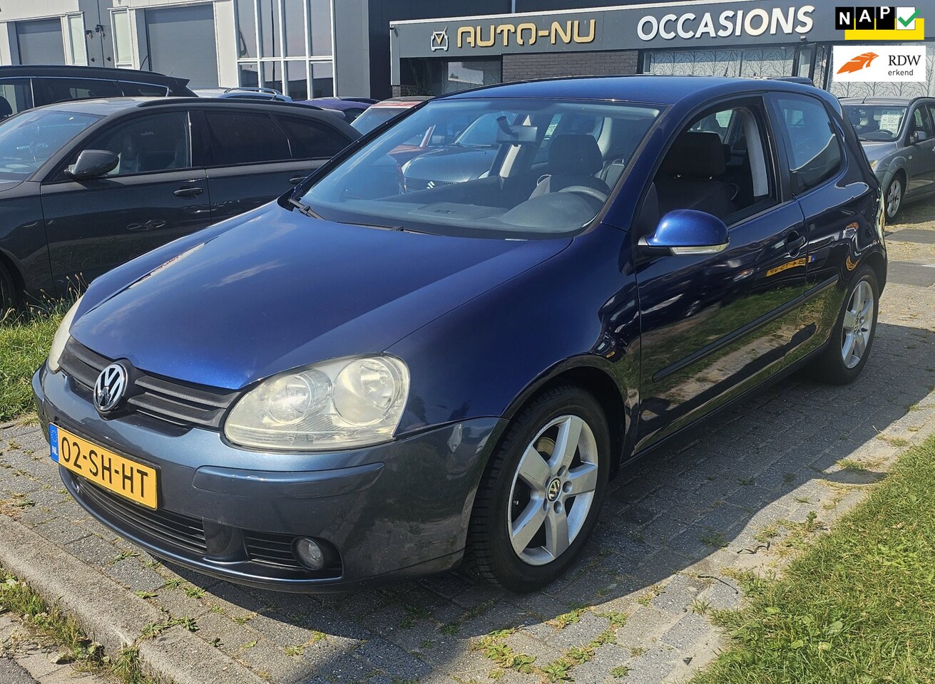 Volkswagen Golf - 1.6 FSI Turijn Climate Cruise Trekhaak LM-Velgen Bluetooth APK NAP - AutoWereld.nl
