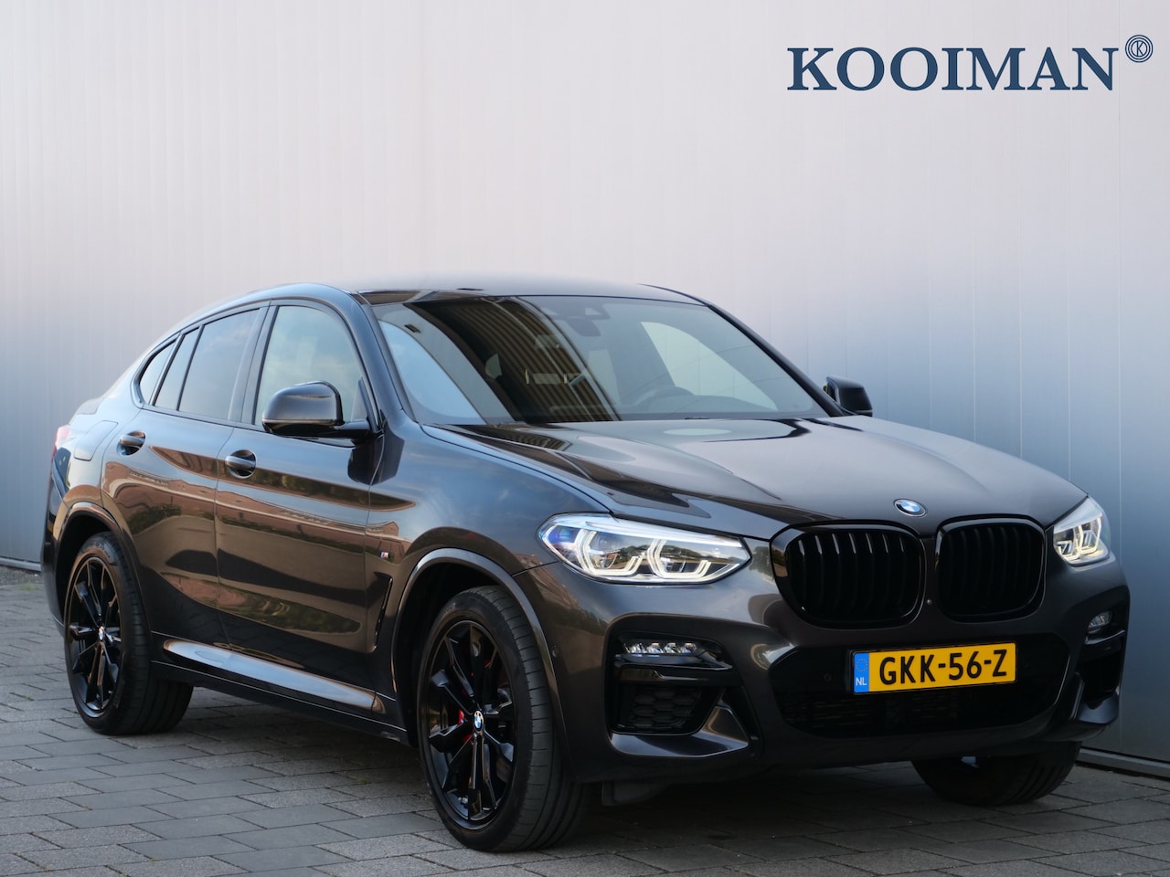 BMW X4 - M40i High 361pk Executive Edition M-Sport Automaat Stuurverwarming / Trekhaak / El. stoele - AutoWereld.nl