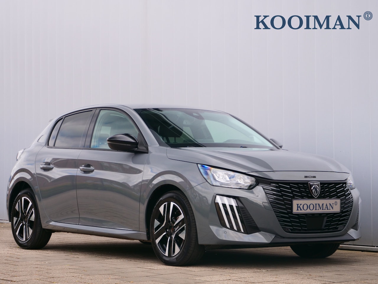 Peugeot 208 - 1.2 Hybrid 110 e-DCS6 Allure 110 Pk Automaat DAB / Apple Carplay / PDC - AutoWereld.nl