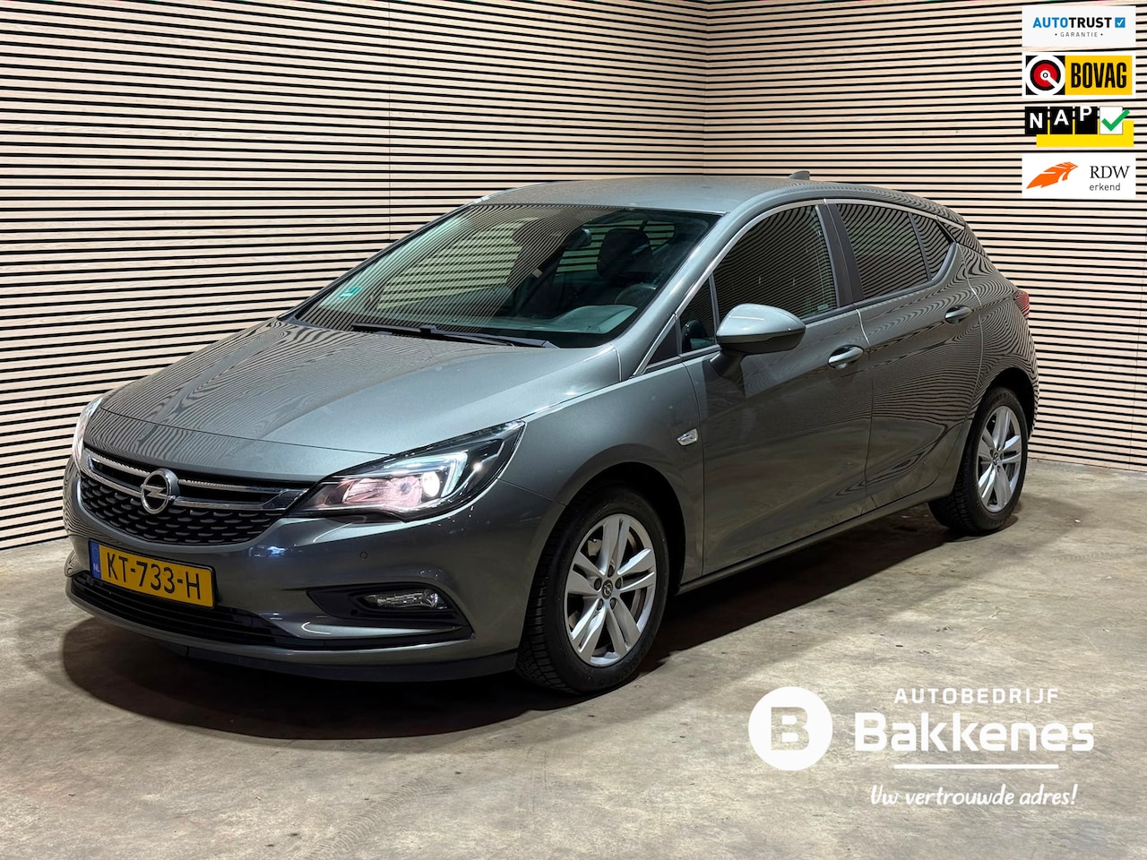 Opel Astra - 1.0 Business+ | Carplay | Vol onderhoud | Airco | Cruise - AutoWereld.nl