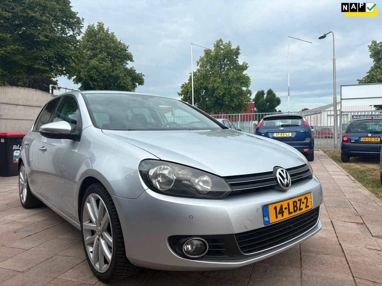 Volkswagen Golf - 1.4 TSI Highline|Navi|ECC|18"LMV - AutoWereld.nl