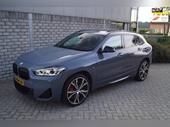 BMW X2 - SDrive20i Business Edition Plus M Sport Autom Panodak Leder Navi Camera Clima Head-Up Crui