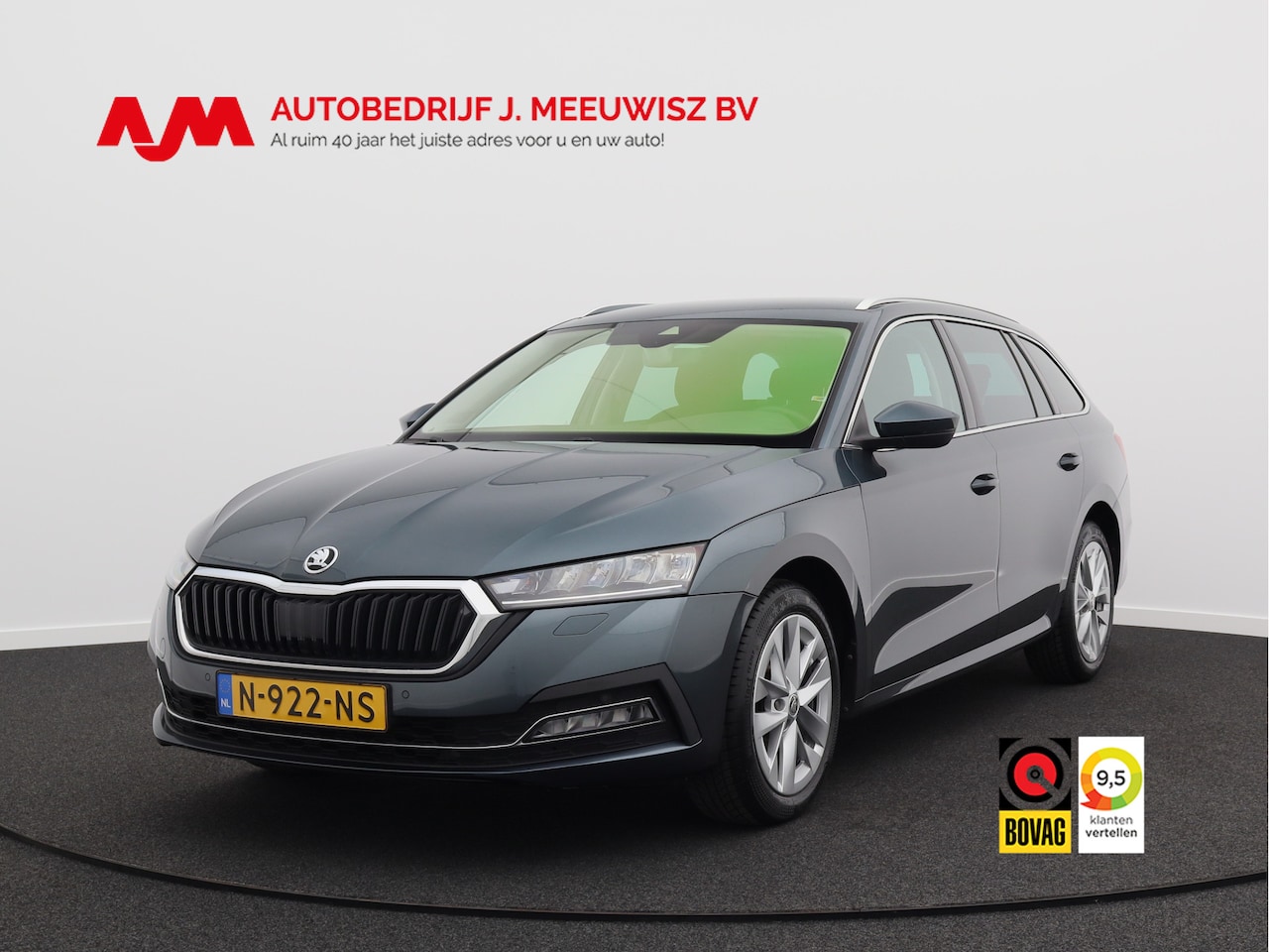 Skoda Octavia Combi - 1.0 e-TSI Business Edition Plus/ automaat/ lage km! - AutoWereld.nl