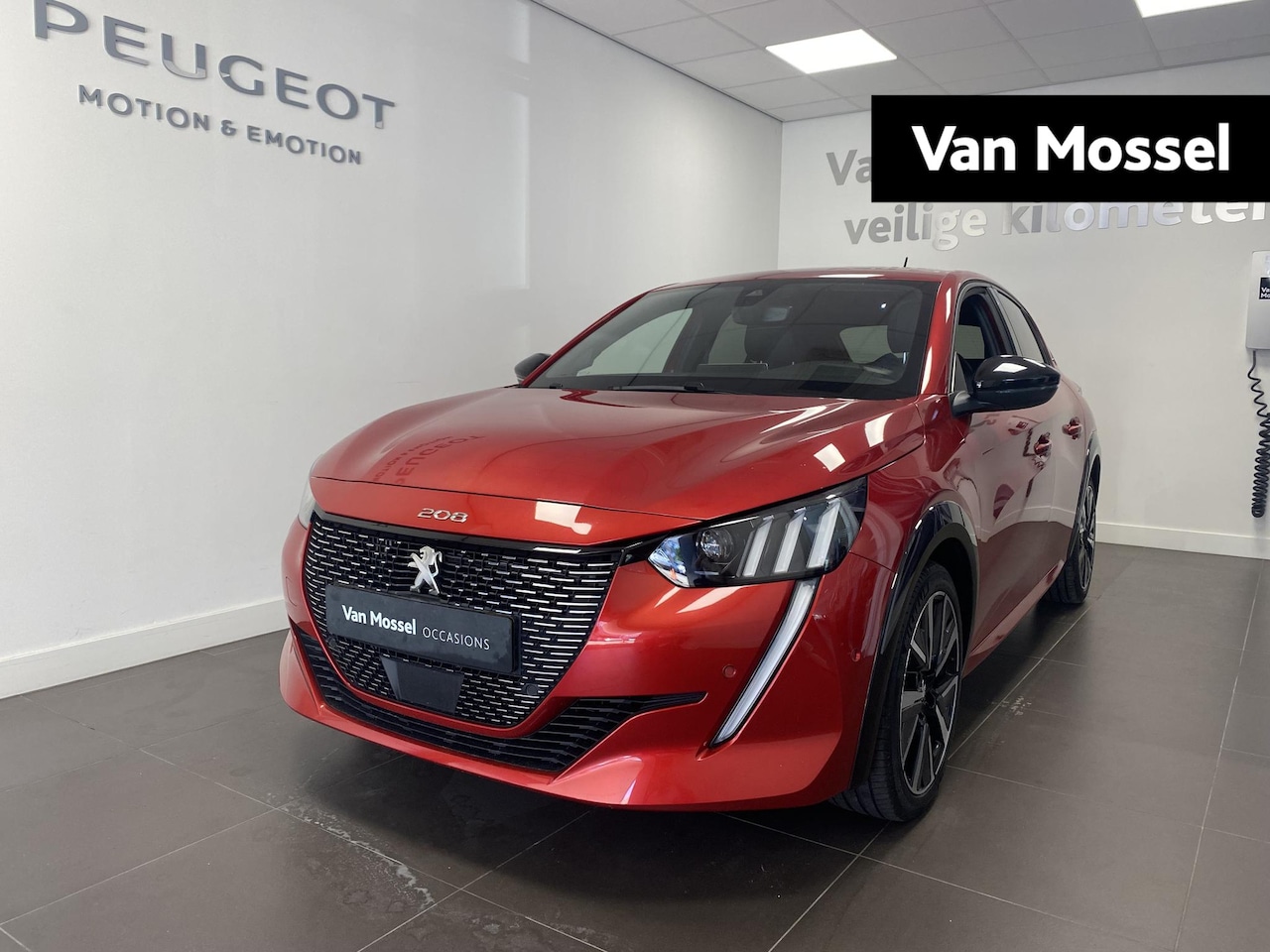 Peugeot 208 - 1.2 PureTech GT 100 PK | Camera | Navigatie | Climate | Apple Carplay/Android Auto - AutoWereld.nl