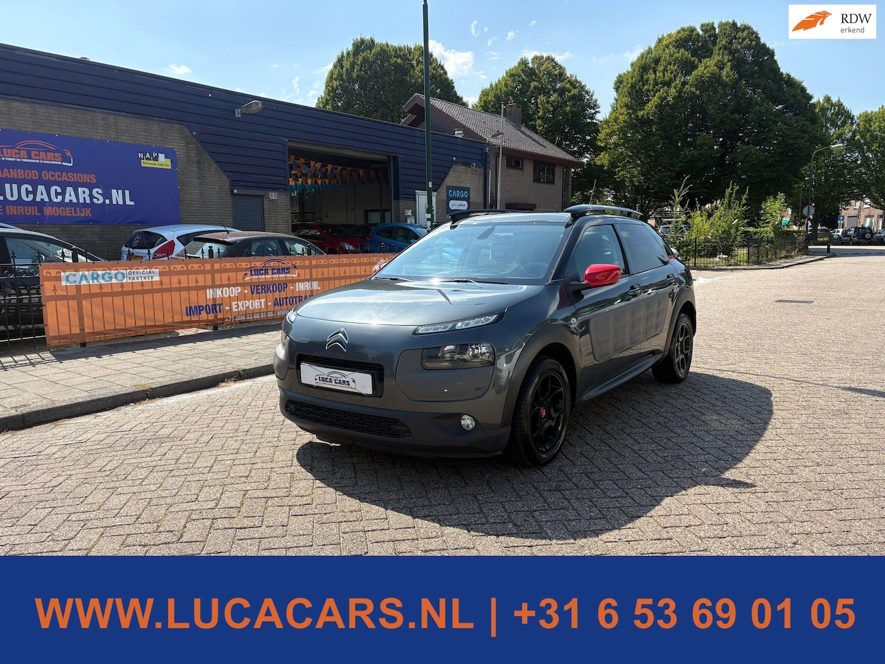 Citroën C4 Cactus - 1.2 PureTech Shine 2X SLEUTEL + BOEKJES! - AutoWereld.nl